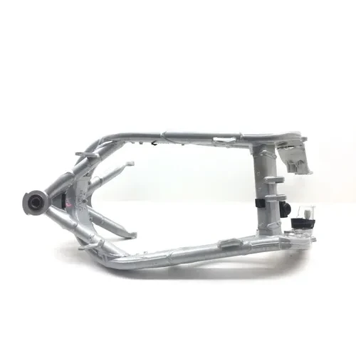 Main Frame Chassis 2000 Triumph Daytona 955i 2912A 9