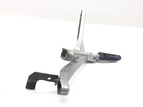 Left Rear Back Passenger Peg Bracket Side 2010 Honda VFR1200F ABS 2953A x