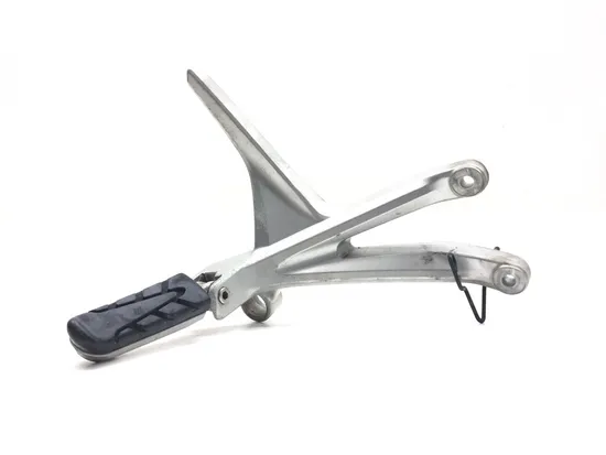 Right Rear Back Passenger Peg Bracket Side 2010 Honda VFR1200F ABS 2953A x