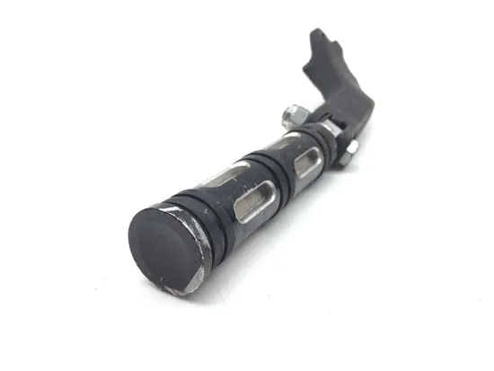 Left Right Set Passenger Peg Bracket 2007 Harley Dyna Street Bob FXDB 3031A x