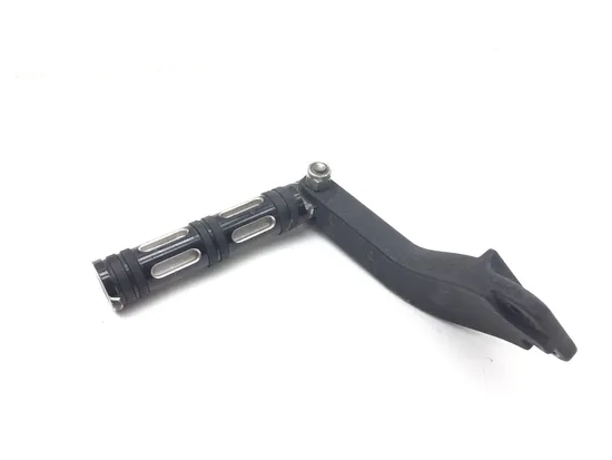 Left Right Set Passenger Peg Bracket 2007 Harley Dyna Street Bob FXDB 3031A x