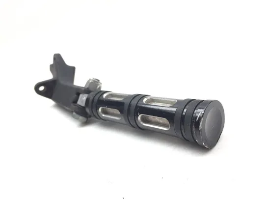 Left Right Set Passenger Peg Bracket 2007 Harley Dyna Street Bob FXDB 3031A x