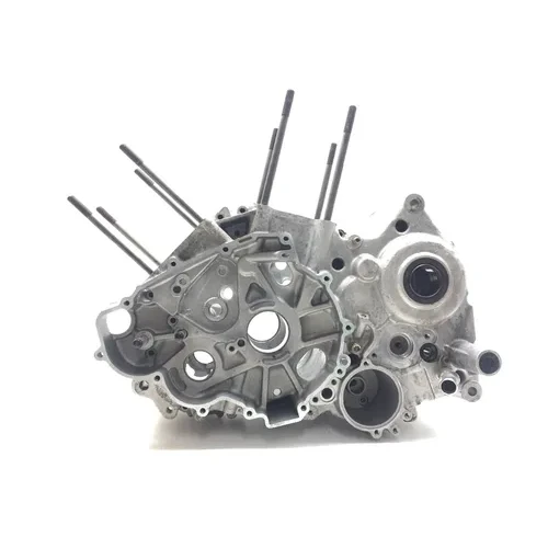 Engine Left Right Center Cases 2009 Can-Am Spyder GS Roadster SE5 3030A 5