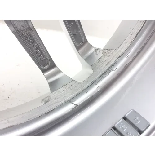 Front Wheel Rim A 2009 Can-Am Spyder GS Roadster SE5 3030A x 18
