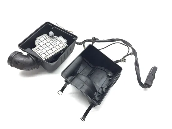 Air Box With Lid 1990 BMW K75RT 2895A x