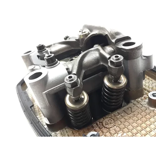Engine Cylinder Head Complete W Cams Front 2006 BMW R1200GS ABS 3032A x 11
