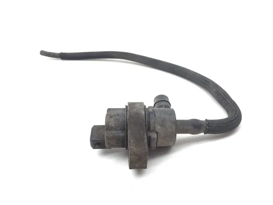 Air Valve Solenoid 2006 BMW R1200GS ABS 3032A