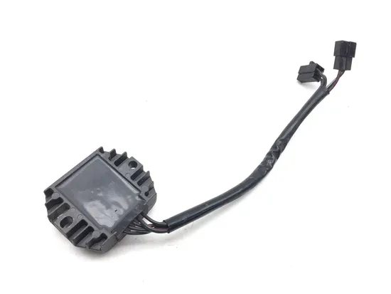 Ignition Voltage Regulator 2006 Suzuki GS500F 2937A