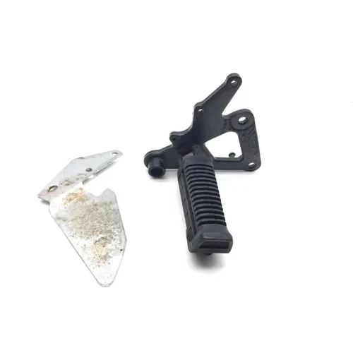 Right Foot Peg 2006 Suzuki GS500F 2937A x 3
