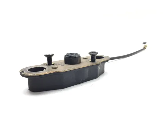 Rear Seat Trunk Latch 2006 Suzuki GS500F 2937A