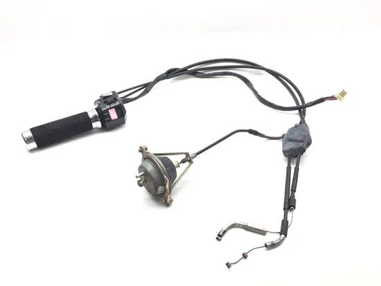 Right Control Switch 1985 Yamaha Venture Royale XVZ1200D 2988A