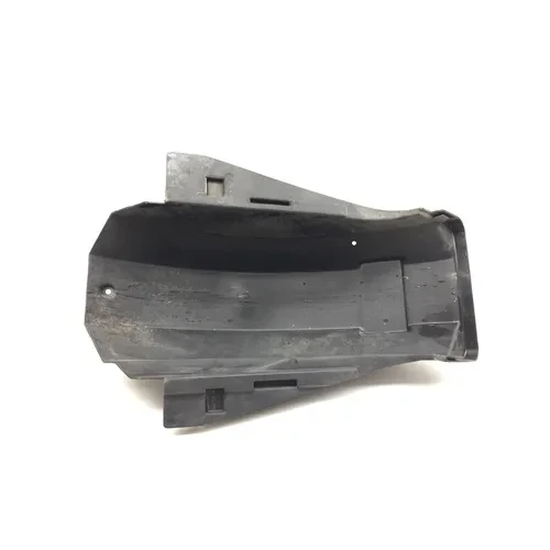 Rear Inner Fender 1985 Yamaha Venture Royale XVZ1200D 2988A 10