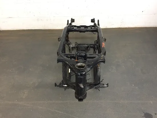 Main Frame Chassis 1985 Yamaha Venture Royale XVZ1200D 2988A