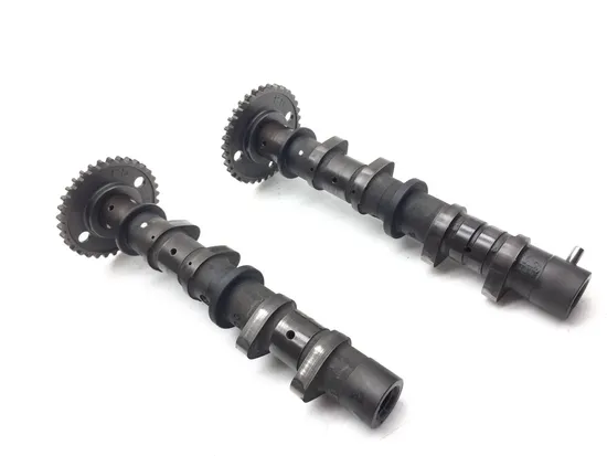 Engine Cylinder Head Complete W Valves 2006 Suzuki Burgman 650 AN650 3001A