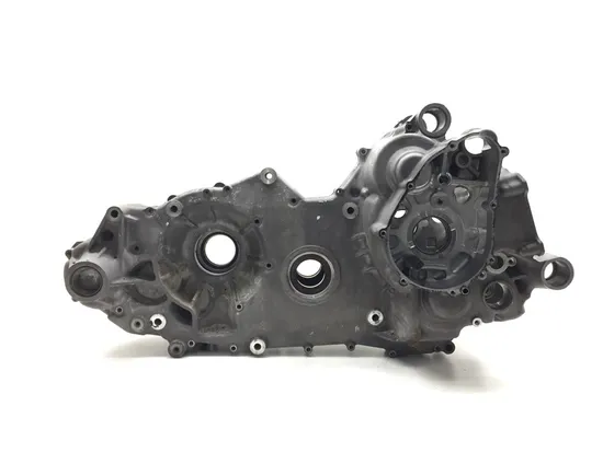 Engine Left Right Center Cases 2006 Suzuki Burgman 650 AN650 3001A