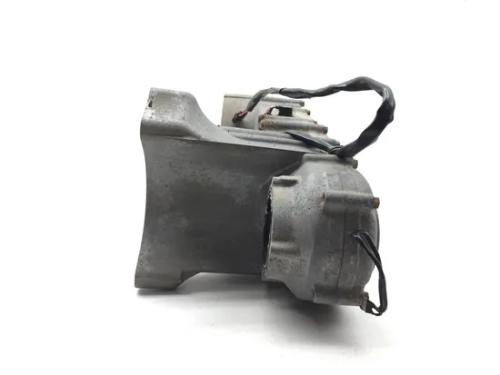 Final Drive Gear Case 2006 Suzuki Burgman 650 AN650 3001A