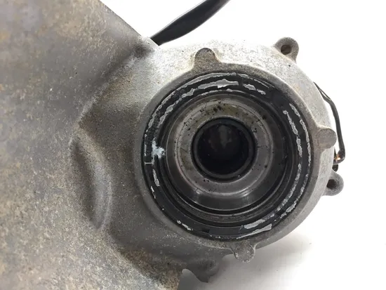 Final Drive Gear Case 2006 Suzuki Burgman 650 AN650 3001A