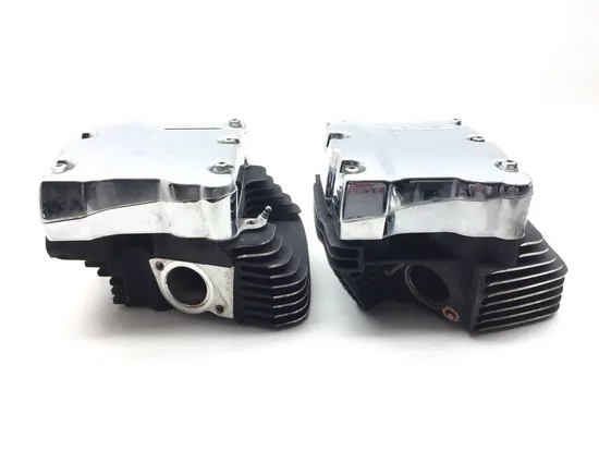 Front Rear Cylinder Head Set 2005 Harley Dyna Wide Glide EFI FXDWGI 3052 x