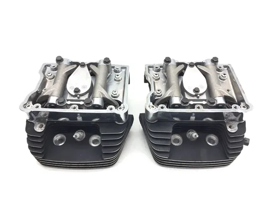 Front Rear Cylinder Head Set 2005 Harley Dyna Wide Glide EFI FXDWGI 3052 x