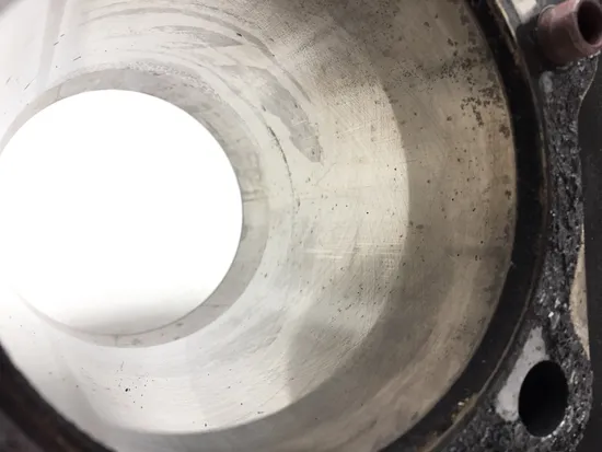 Front Rear Cylinder Jugs w Pistons 2005 Harley Dyna Wide Glide EFI FXDWGI 3052