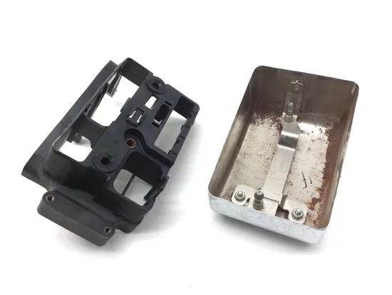 Battery Box 2005 Harley-Davidson Dyna Wide Glide EFI FXDWGI 3052 x