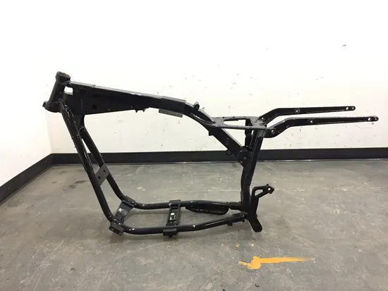Main Frame Chassis CLN Ready To Go 2005 Harley Dyna Wide Glide EFI FXDWGI 3064