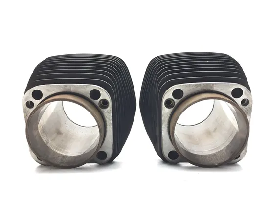 Front Rear Cylinder Jugs w Pistons 2006 Harley Dyna Wide Glide EFI FXDWGI 3069