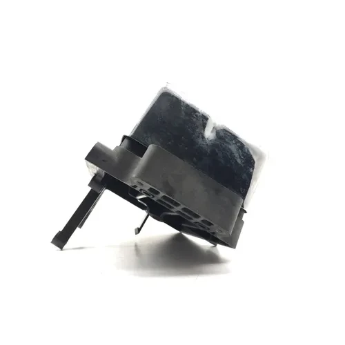 Wiring Harness Bracket 2006 Harley-Davidson Dyna FXDWGI 3069 x 9