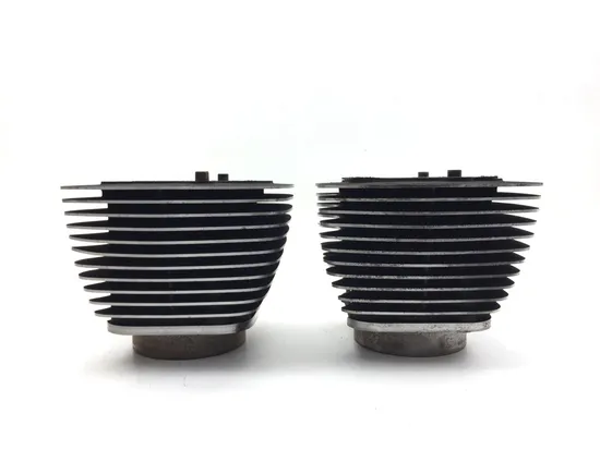 Front Rear Cylinder Jugs w Pistons 2005 Harley Dyna Wide Glide EFI FXDWGI 3064