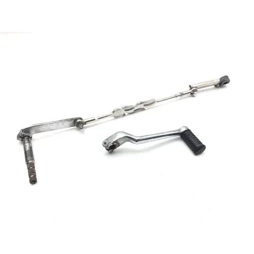 Gear Shift Lever w Linkage 1999 Davidson Road King Classic EFI FLHRCI 3068 x 3