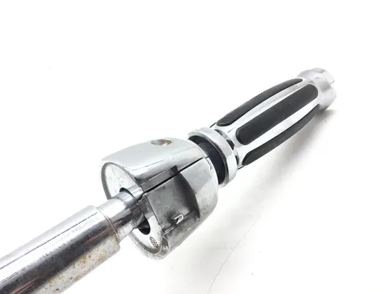 Aftermarket Handle Bars w Cables 1999 Davidson Road King Classic FLHRCI 3068 x