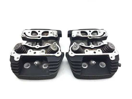 Front Rear Cylinder Head Set 2000 Harley Electra Glide Classic EFI FLHTCI 3055 x