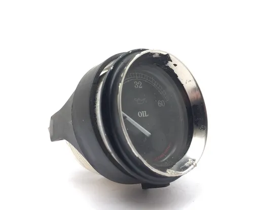 Oil Pressure Gauge 2000 Harley-Davidson Electra Glide Classic EFI FLHTCI 3055 x 2