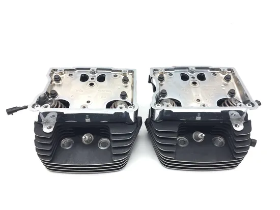 103 Front Rear Cylinder Head Set 2015 Harley-Davidson Dyna Low Rider FXDL 3075 x 4