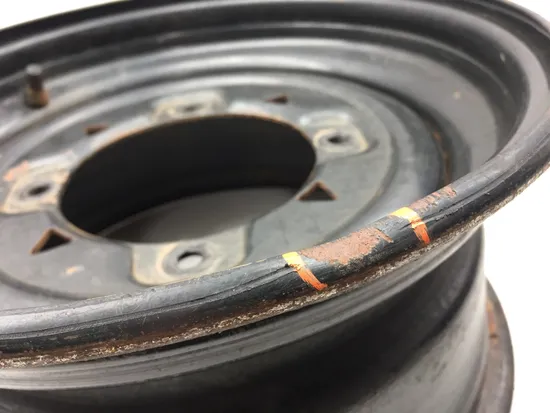 12 Front Wheel A 2010 Polaris Ranger Crew 800 4x4 EFI 3081 x