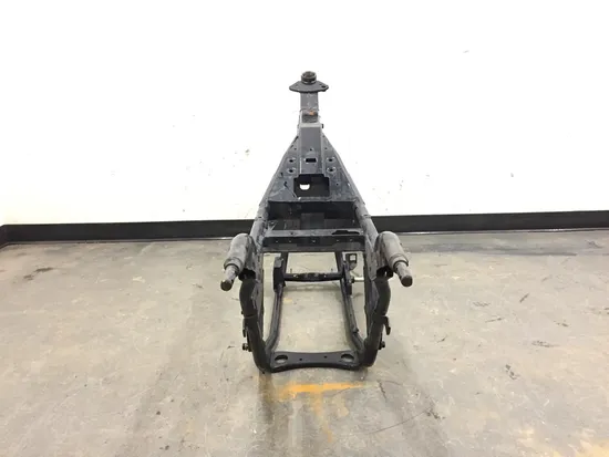 Main Frame Chassis CLN 2005 Harley Electra Glide Ultra Classic EFI FLHTCUI 3074x