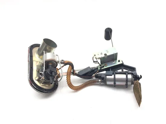 Gas Fuel Tank Pump 2007 Harley-Davidson Electra Glide Ultra Classic FLHTCU 3076