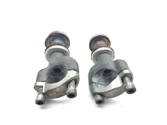 Handle Bar Mount Clamps 1998 Harley-Davidson Road King FLHR 3048 3