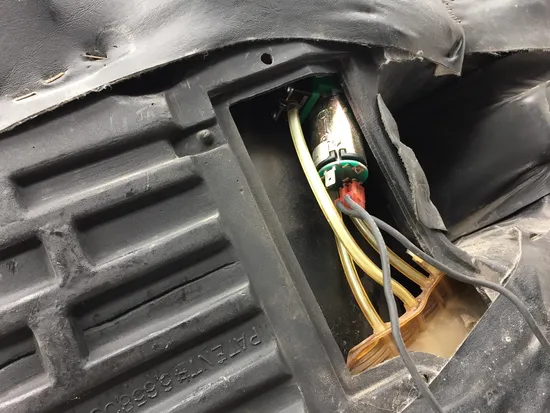 Air Ride Seat 2002 Harley Electra Glide Ultra Classic EFI FLHTCUI 3051 PARTS