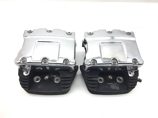 Front Rear Cylinder Head Set 2005 Harley Electra Glide Classic EFI FLHTCI 3071 x