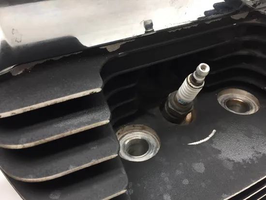 Front Rear Cylinder Head Set 2005 Harley Electra Glide Classic EFI FLHTCI 3071 x