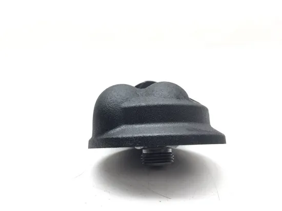 Engine Oil Filter Mount 2005 Harley Electra Glide Classic EFI FLHTCI 3071