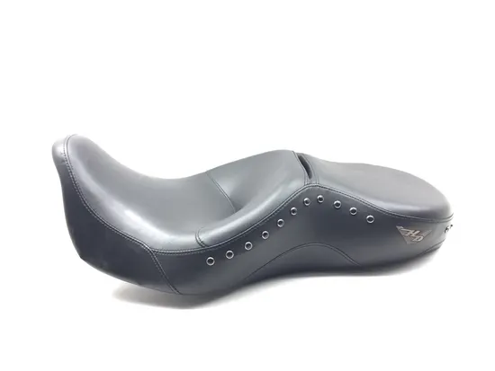 Seat 2005 Harley-Davidson Electra Glide Classic EFI FLHTCI 3071 x