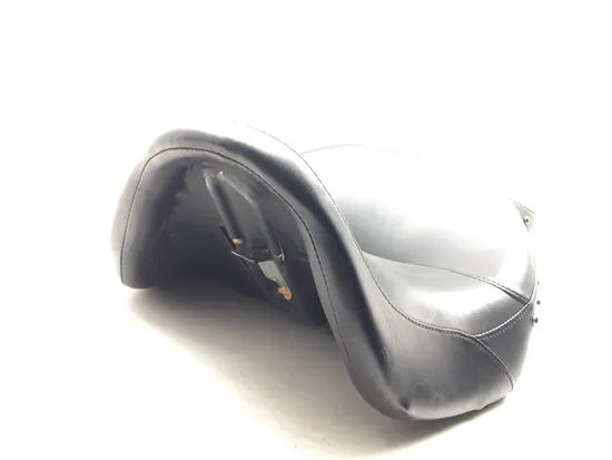 Seat 2005 Harley-Davidson Electra Glide Classic EFI FLHTCI 3071 x