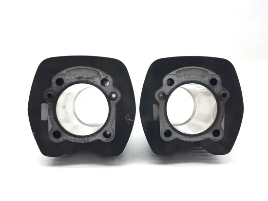 Front Rear Cylinder Jugs w Pistons 2007 Harley Heritage Softail Classic 3053 x 9