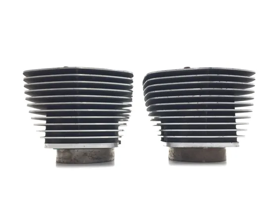 Front Rear Cylinder Jugs w Pistons 2007 Harley Heritage Softail Classic 3053 x 6