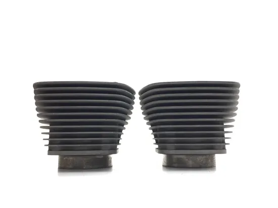 Front Rear Cylinder Jugs w Pistons 2007 Harley Dyna Super Glide FXD 3049 x