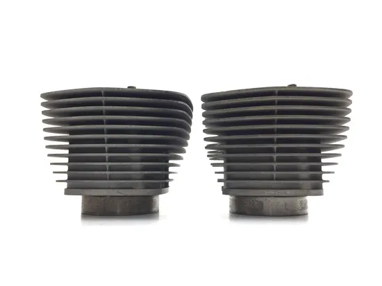 Front Rear Cylinder Jugs w Pistons 2007 Harley Dyna Super Glide FXD 3049 x