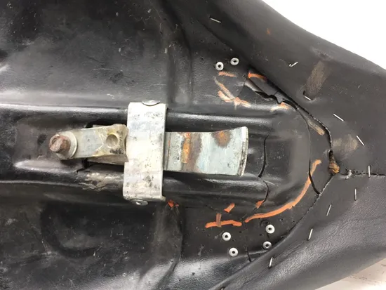 Seat 2007 Harley-Davidson Electra Glide Ultra Classic FLHTCU 3050 x 11