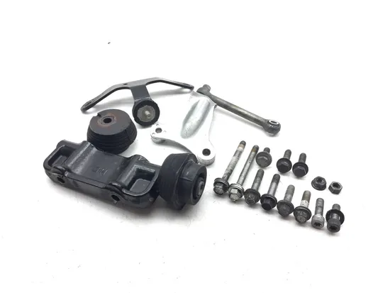 Engine Motor Mounts 2011 Harley-Davidson Electra Glide Ultra Limited FLHTK 3066